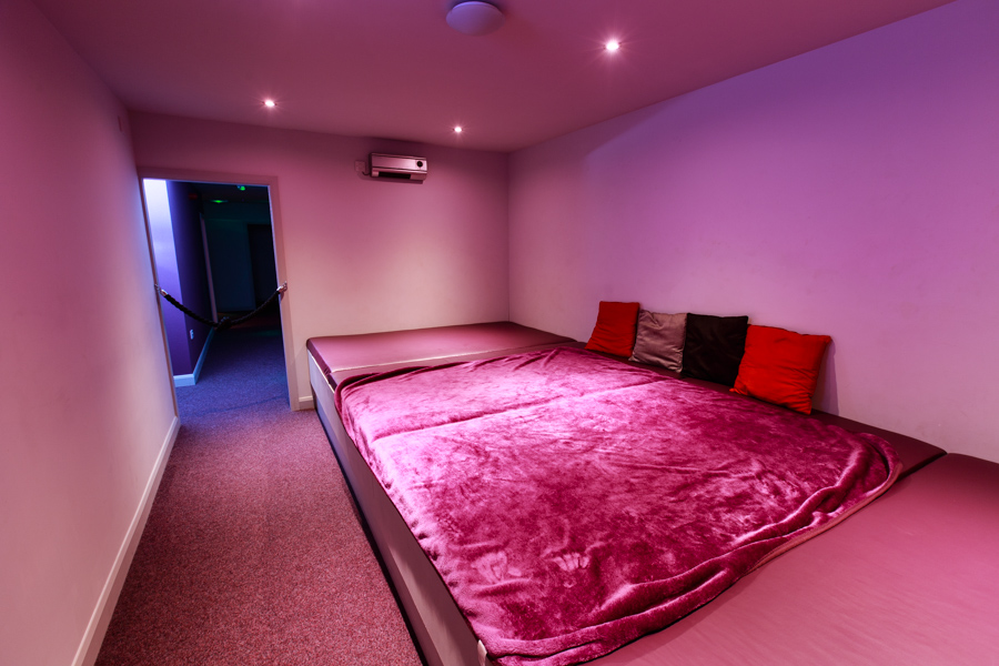 Calgary Backstage Escorts Quest Swingers Club Leeds